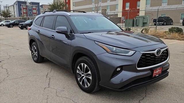 2021 Toyota Highlander Hybrid XLE