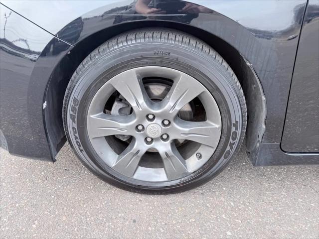 2015 Toyota Sienna SE 8 Passenger