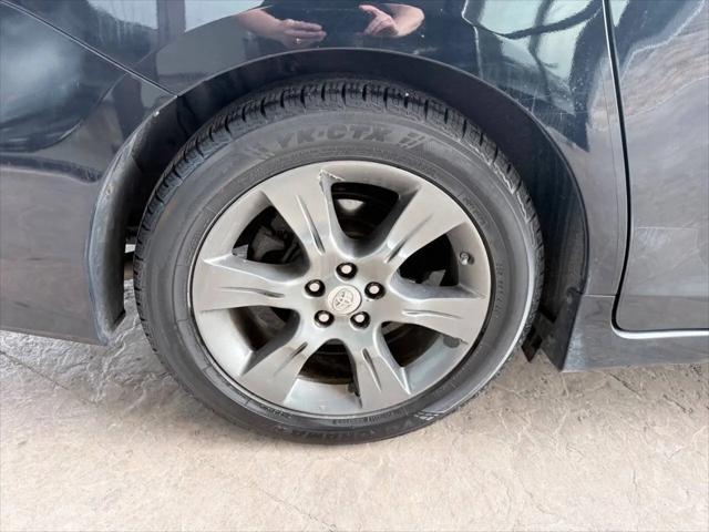 2015 Toyota Sienna SE 8 Passenger