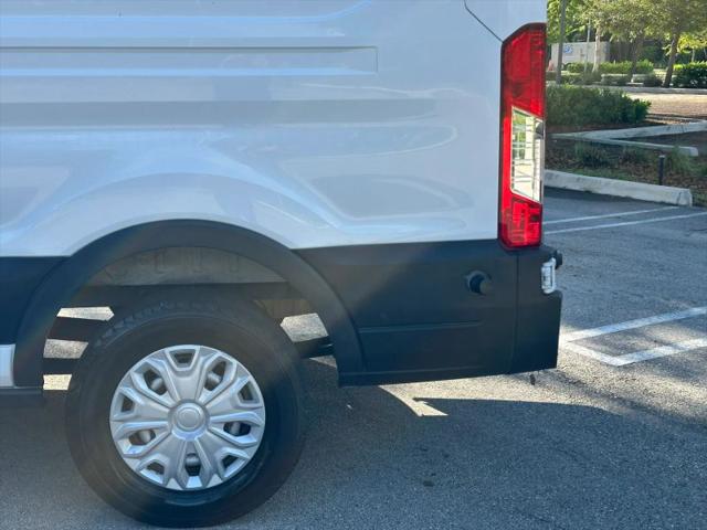 2015 Ford Transit Medium Roof w/Sliding Side Door w/LWB Van