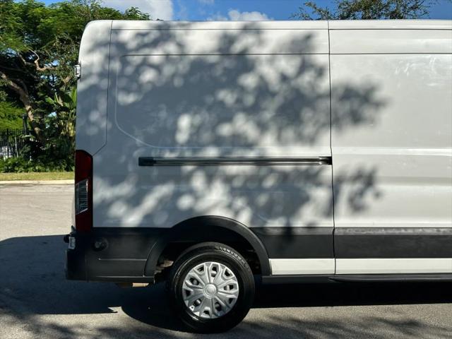 2015 Ford Transit Medium Roof w/Sliding Side Door w/LWB Van