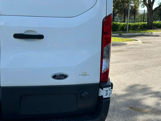 2015 Ford Transit Medium Roof w/Sliding Side Door w/LWB Van