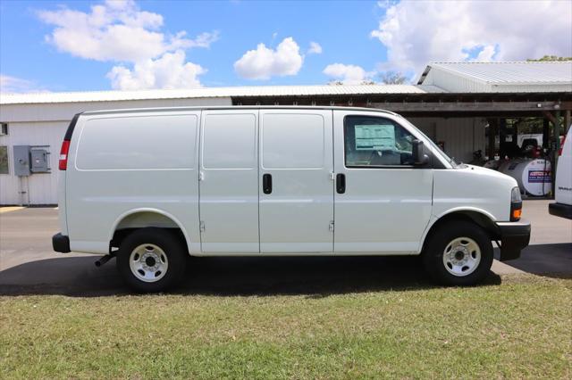2025 GMC Savana Cargo RWD 2500 Regular Wheelbase Work Van