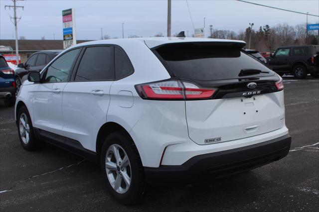 2021 Ford Edge SE