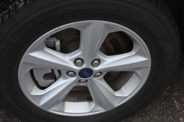2021 Ford Edge SE