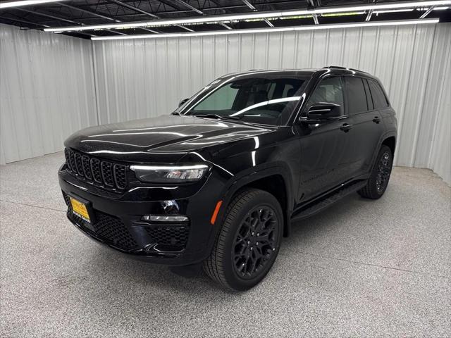 2025 Jeep Grand Cherokee GRAND CHEROKEE SUMMIT RESERVE 4X4