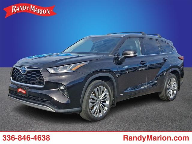 2020 Toyota Highlander Hybrid Platinum