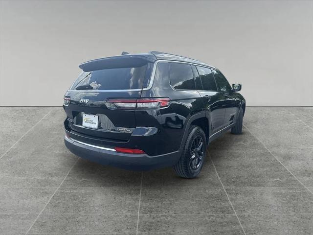 2023 Jeep Grand Cherokee L Laredo 4x4