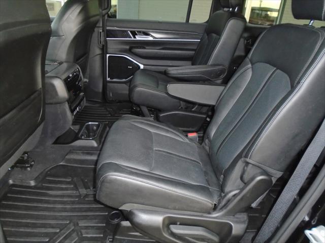 2023 Jeep Wagoneer Series III 4x4