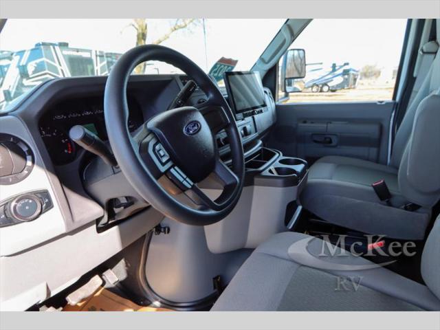 2025 Ford E-450 Cutaway Unknown