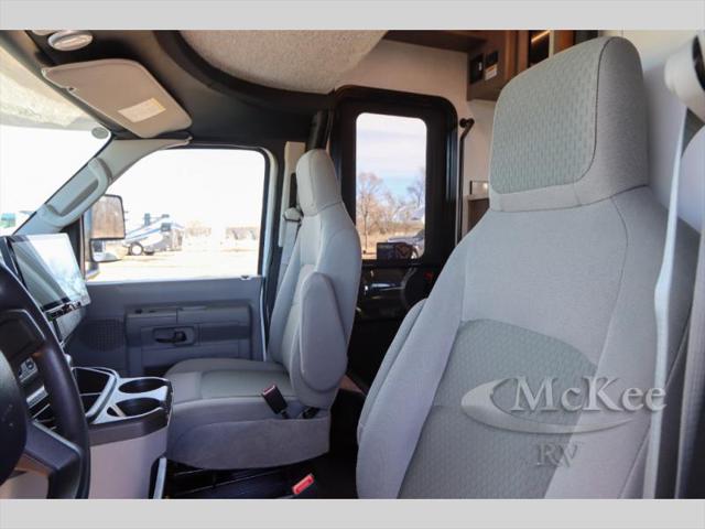 2025 Ford E-450 Cutaway Unknown