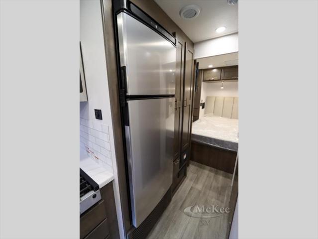 2025 Ram 5500 Tradesman/SLT