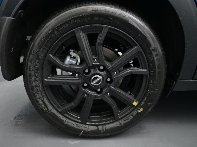 2024 Nissan Kicks SR Xtronic CVT