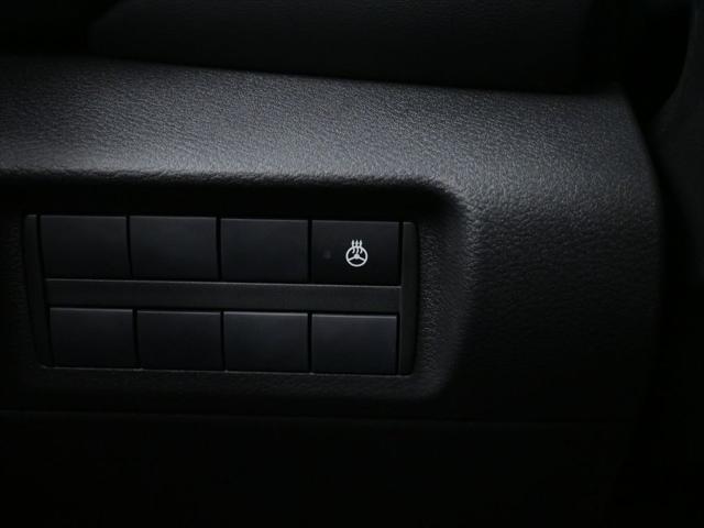 2024 Nissan Kicks SR Xtronic CVT