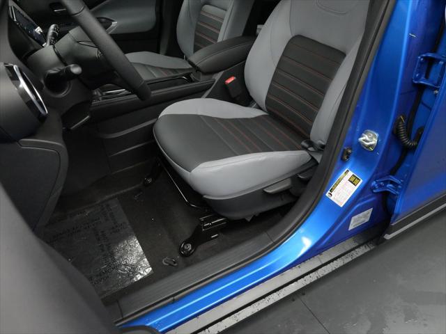 2024 Nissan Kicks SR Xtronic CVT