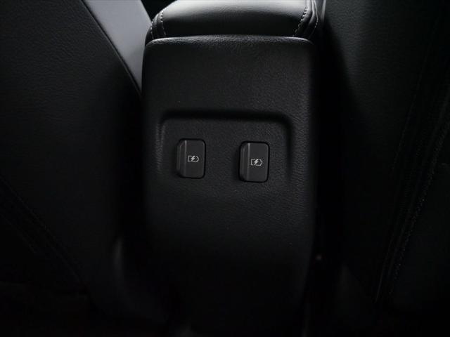 2024 Nissan Kicks SR Xtronic CVT