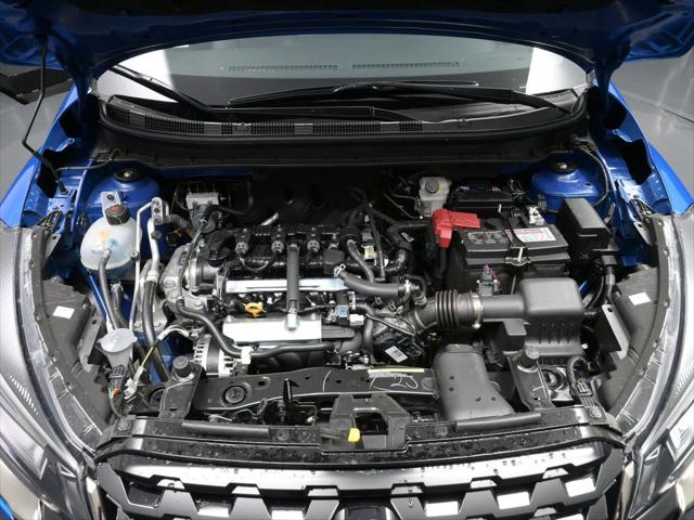 2024 Nissan Kicks SR Xtronic CVT