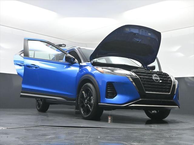 2024 Nissan Kicks SR Xtronic CVT