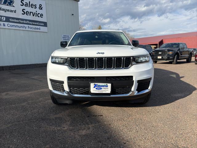 2023 Jeep Grand Cherokee L Laredo 4x4