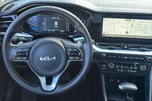 2022 Kia Niro Touring SE