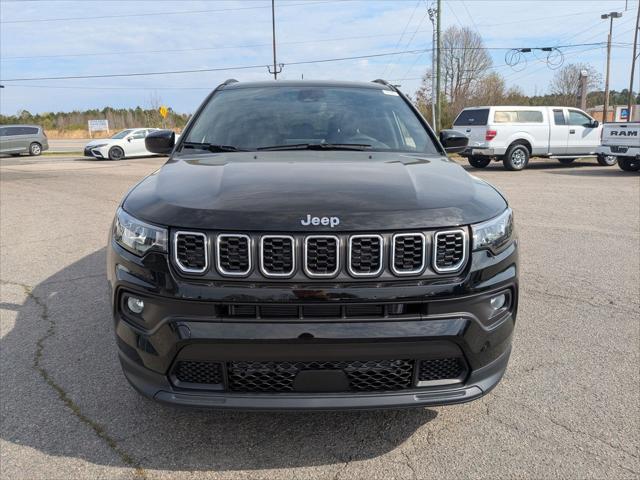2025 Jeep Compass COMPASS LATITUDE 4X4