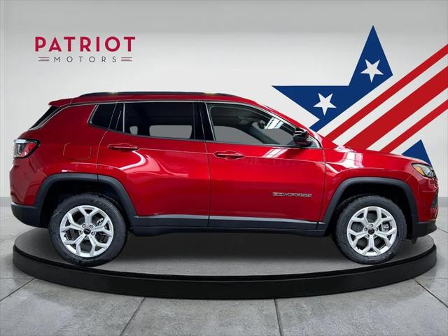2025 Jeep Compass COMPASS LATITUDE 4X4 2025 Jeep Compass COMPASS LATITUDE 4X4