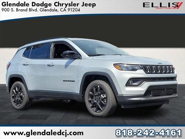 2025 Jeep Compass COMPASS LATITUDE 4X4