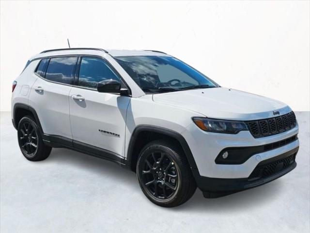 2025 Jeep Compass COMPASS LATITUDE 4X4