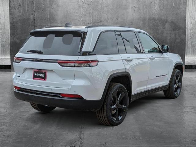 2025 Jeep Grand Cherokee GRAND CHEROKEE ALTITUDE 4X4 2025 Jeep Grand Cherokee GRAND CHEROKEE ALTITUDE 4X4