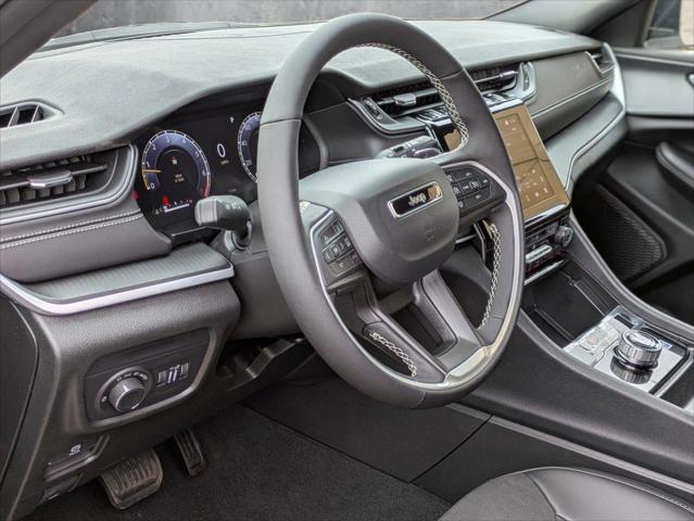 2025 Jeep Grand Cherokee GRAND CHEROKEE ALTITUDE 4X4 2025 Jeep Grand Cherokee GRAND CHEROKEE ALTITUDE 4X4