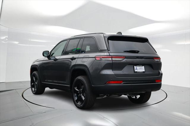 2025 Jeep Grand Cherokee GRAND CHEROKEE ALTITUDE 4X2