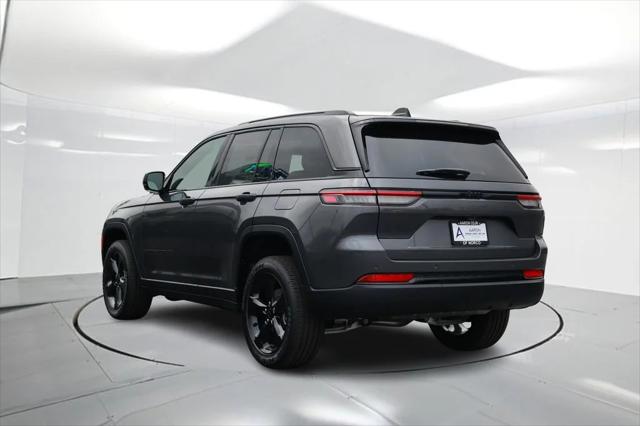 2025 Jeep Grand Cherokee GRAND CHEROKEE ALTITUDE 4X2