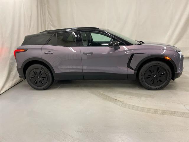 2025 Chevrolet V Blazer eAWD LT