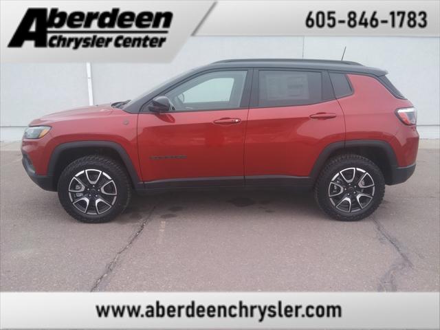 2025 Jeep Compass COMPASS TRAILHAWK 4X4