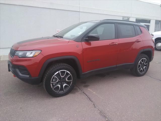 2025 Jeep Compass COMPASS TRAILHAWK 4X4