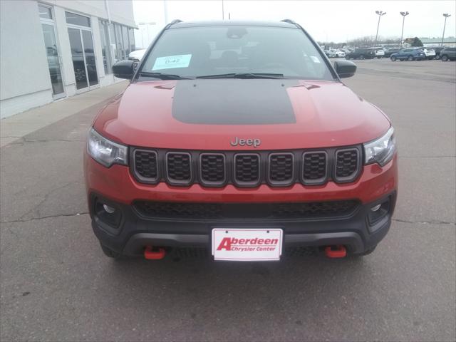 2025 Jeep Compass COMPASS TRAILHAWK 4X4