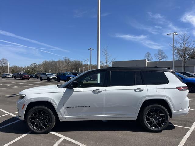 2025 Jeep Grand Cherokee GRAND CHEROKEE L SUMMIT RESERVE 4X4
