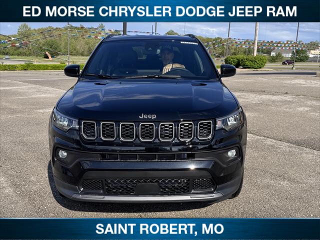 2025 Jeep Compass COMPASS LATITUDE 4X4