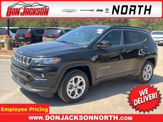 2025 Jeep Compass COMPASS LATITUDE 4X4