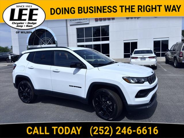 2025 Jeep Compass COMPASS LATITUDE 4X4
