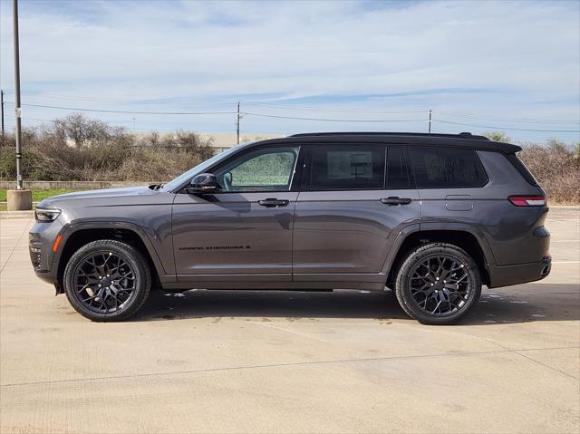 2025 Jeep Grand Cherokee GRAND CHEROKEE L SUMMIT RESERVE 4X4