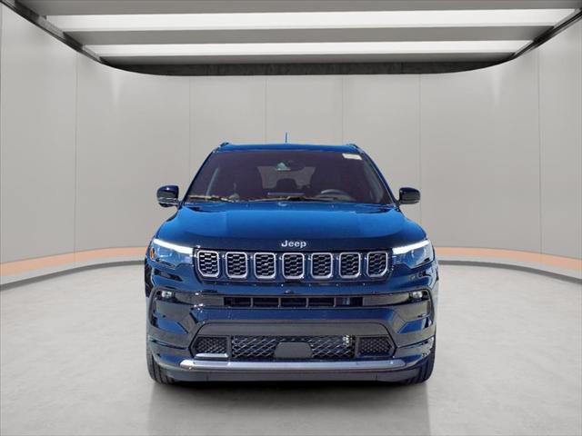 2025 Jeep Compass COMPASS LIMITED 4X4