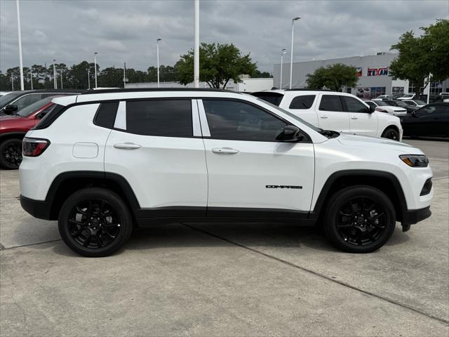 2025 Jeep Compass COMPASS LATITUDE 4X4