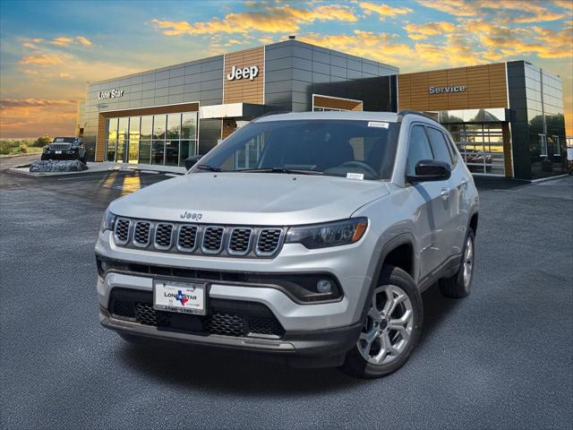 2025 Jeep Compass COMPASS LATITUDE 4X4