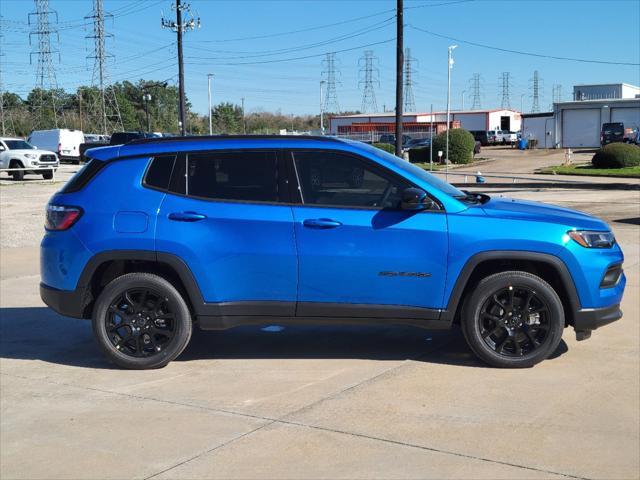 2025 Jeep Compass COMPASS LATITUDE 4X4