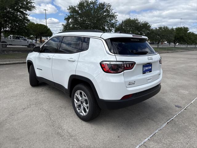 2025 Jeep Compass COMPASS LATITUDE 4X4