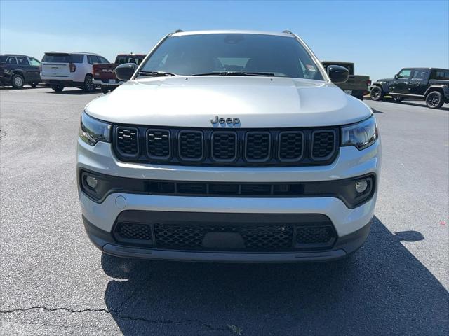 2025 Jeep Compass COMPASS LATITUDE 4X4