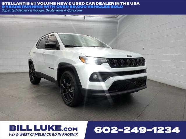 2025 Jeep Compass COMPASS LATITUDE 4X4