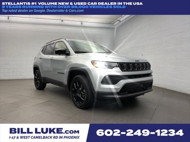 2025 Jeep Compass COMPASS LATITUDE 4X4