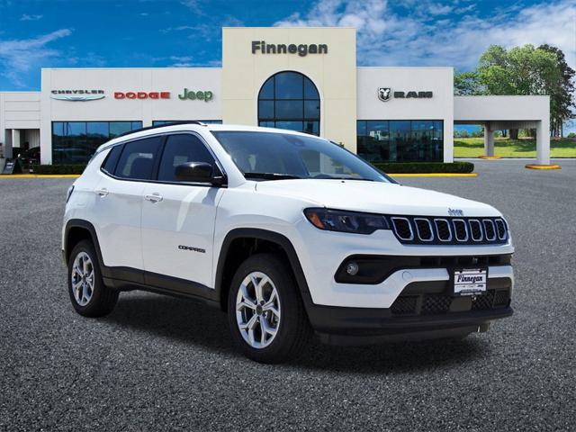 2025 Jeep Compass COMPASS LATITUDE 4X4